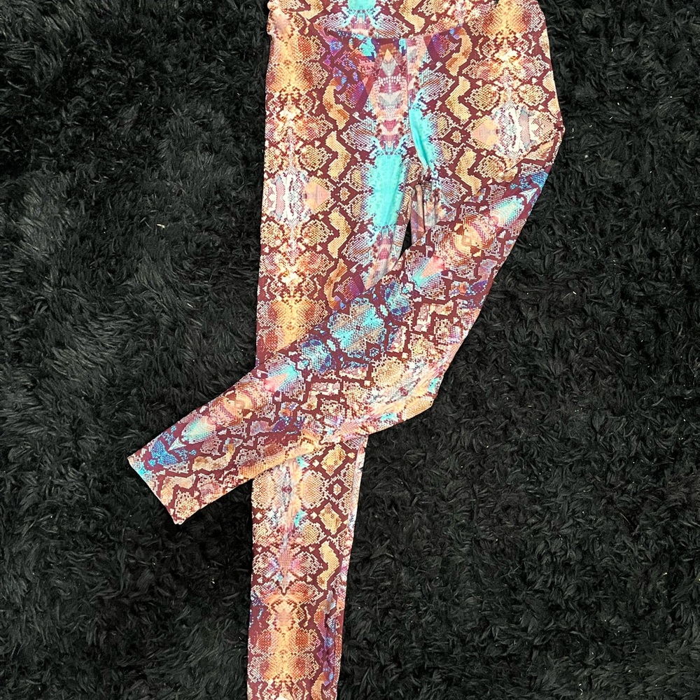 LiCi Fit x Michie Peachie Python Scrunch Leggings